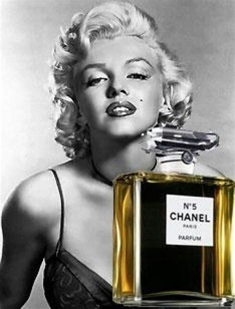 chanel no 5 marilyn monroe|Chanel number 5 Marilyn Monroe.